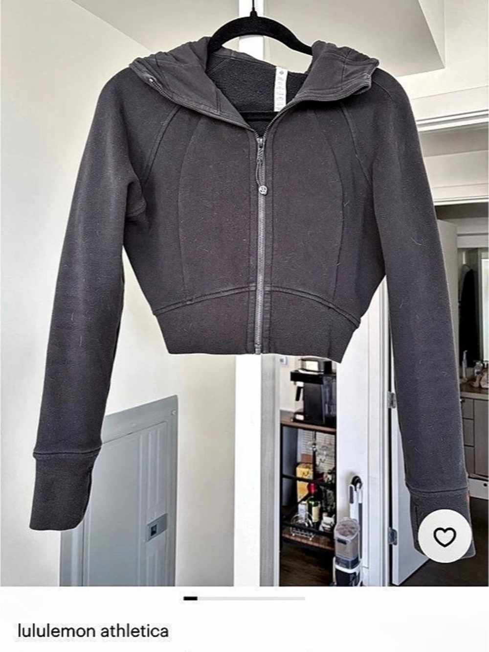 lululemon athletica Scuba Cropped Zip Up Hoodie in black Like New